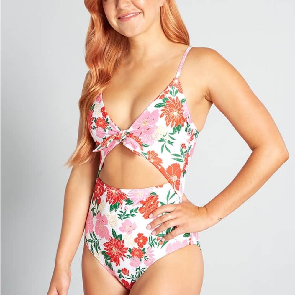 ModCloth Vibrant Floral One Piece Swimsuit with Cut-Out and Tie Front NW0T